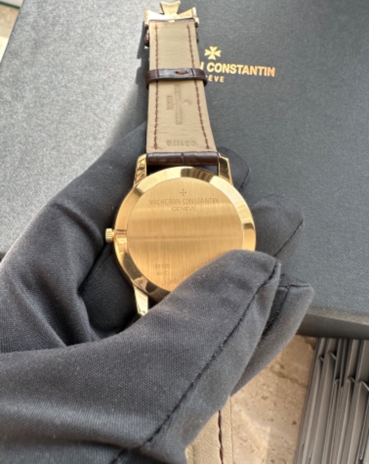Часы Vacheron Constantin PATRIMONY CONTEMPORAINE MANUAL WINDING 81180/000J-9118