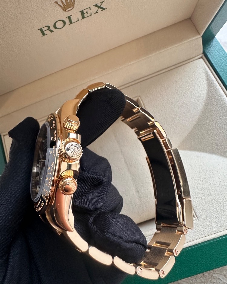 Часы Rolex LE MANS DAYTONA 126528LN-0001