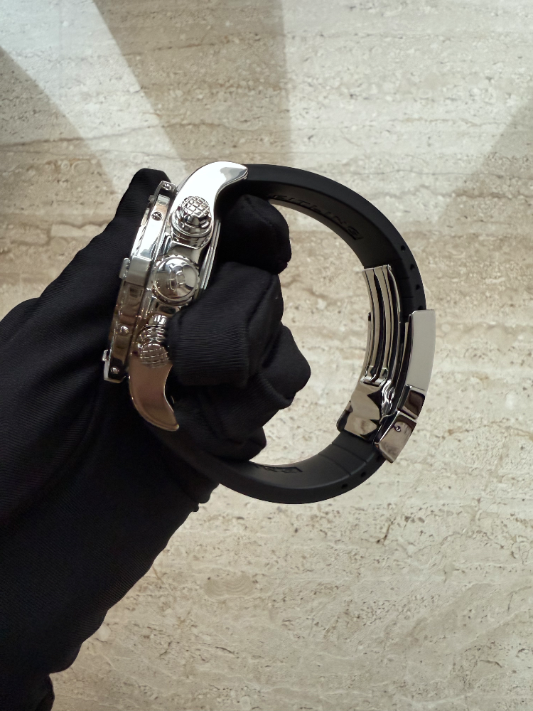 Часы Breitling Avenger A1337011/b973-1rt