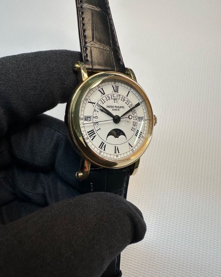 Часы Patek Philippe COMPLICATED WATCHES PERPETUAL CALENDAR 5059