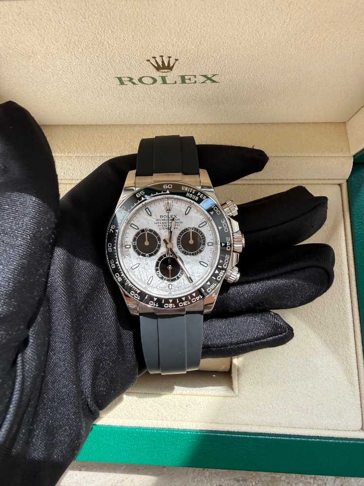 Часы Rolex DAYTONA COSMOGRAPH 40MM WHITE GOLD 126519ln-0007