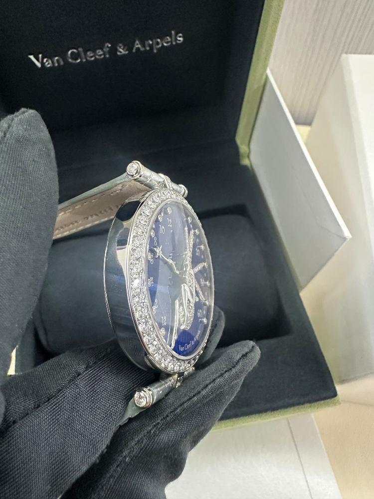 Часы Van Cleef & Arpels Lady Arpels Féerie VCARO8T500