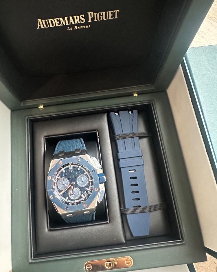 Часы AUDEMARS PIGUET ROYAL OAK OFFSHORE ХРОНОГРАФ АВТОМАТИЧЕСКИЕ 26420SO.OO.A029VE.01