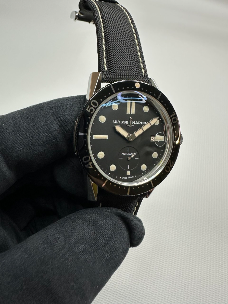 Часы Ulysse Nardin Diver Automatic 42мм 3203-950
