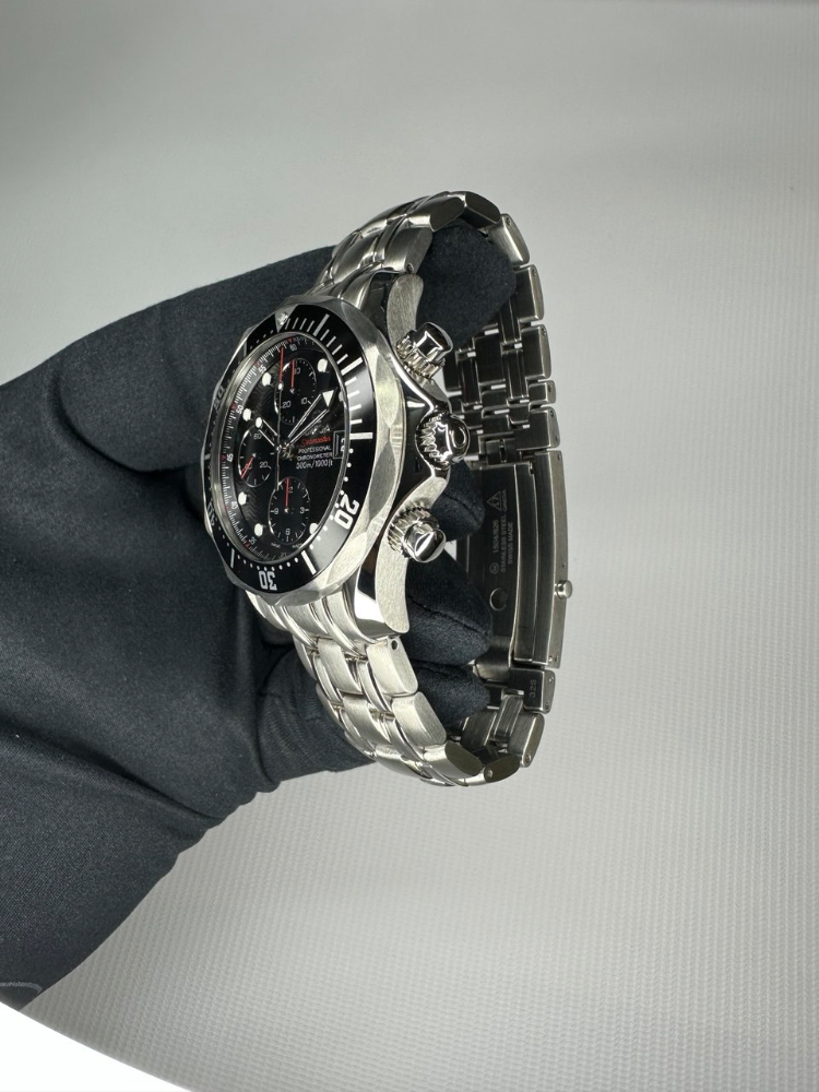 Часы Omega Seamaster Diver 300 Chronograph 41.5 mm 213.30.42.40.01.001