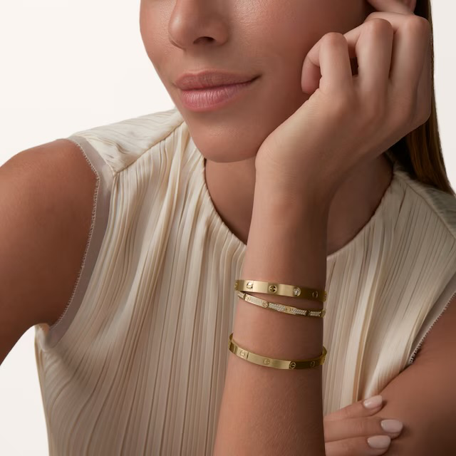 Браслет Cartier LOVE BRACELET MEDIUM MODEL B6081516