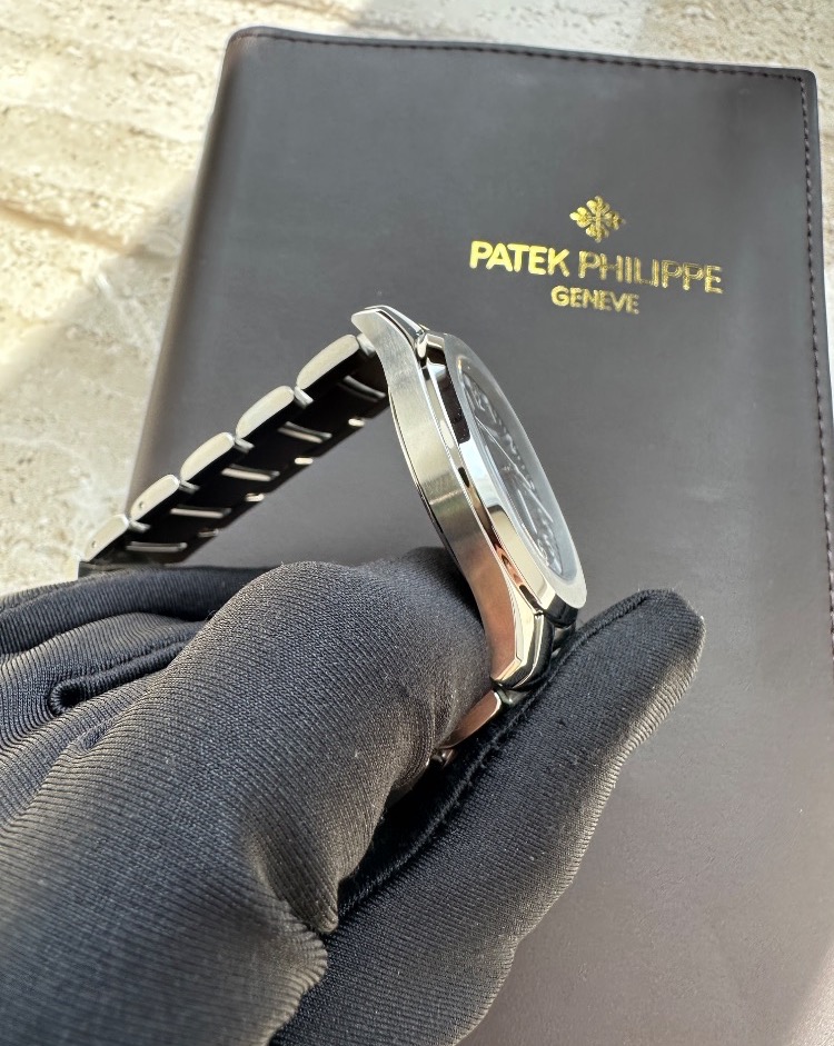 Часы Patek Philippe AQUANAUT 5167/1A-001