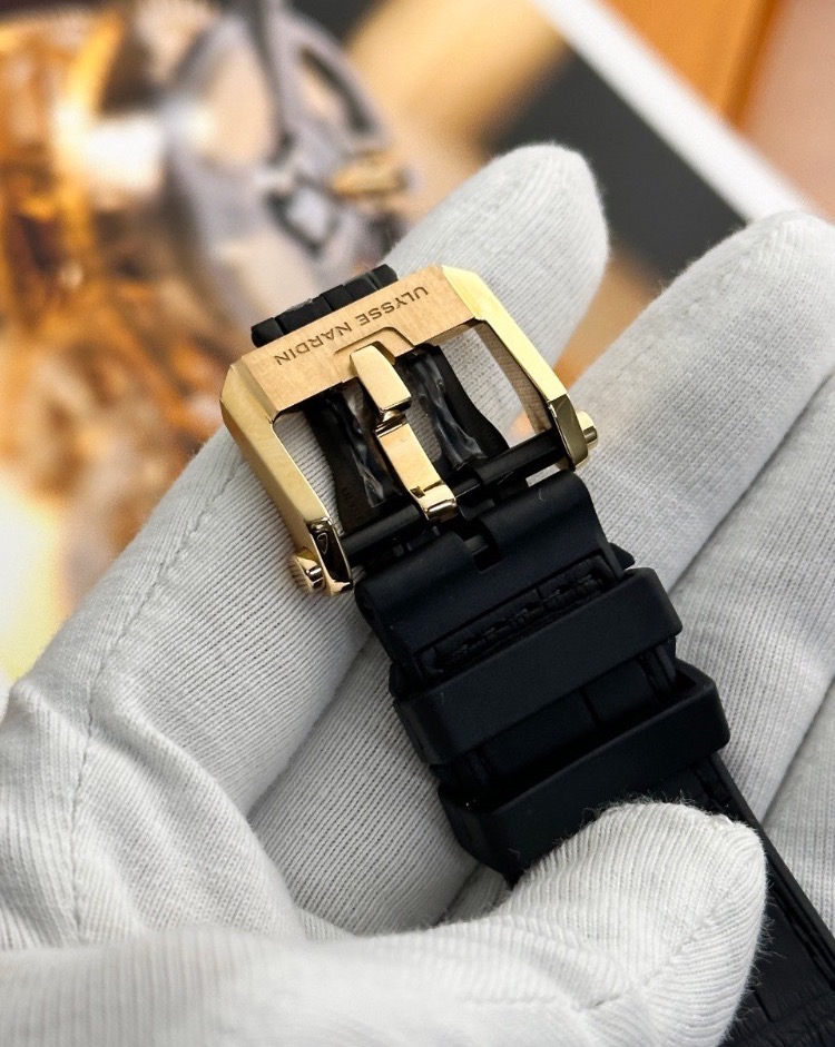 Часы Ulysse Nardin BLAST TOURBILLON DRAGON 1725-400-2A/1A