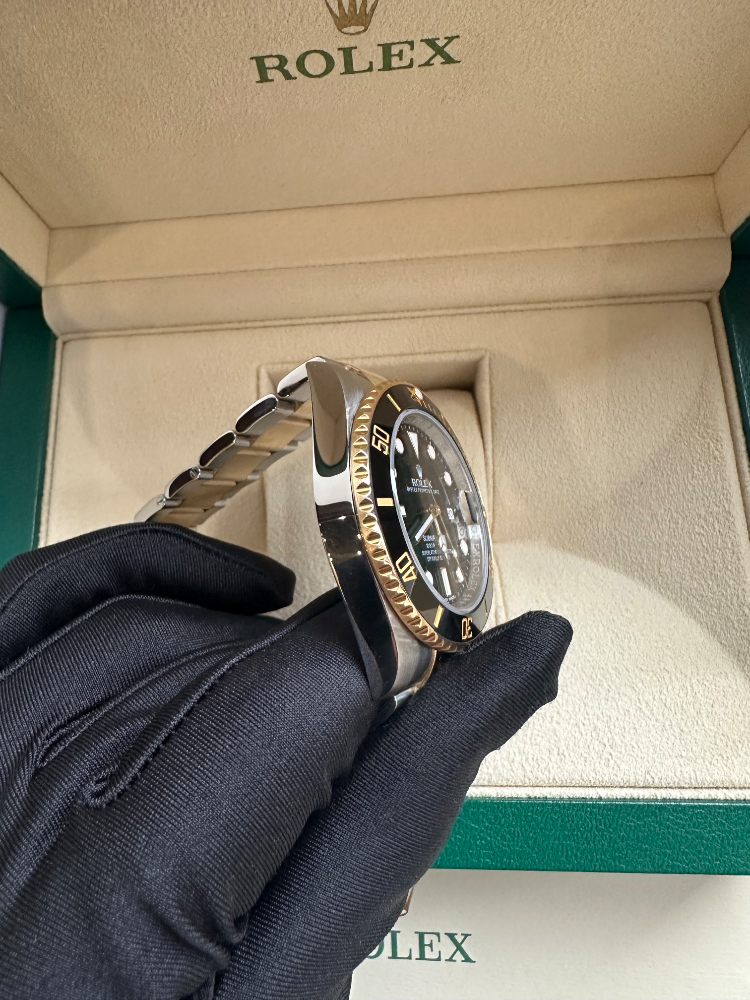 Часы Rolex Submariner Date 41 mm Steel and Yellow Gold 126613LN-0002