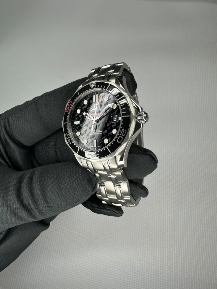 Часы Omega Seamaster 300 M Diver Co-Axial 41 mm James Bond 50th Anniversary 212.30.41.20.01.005