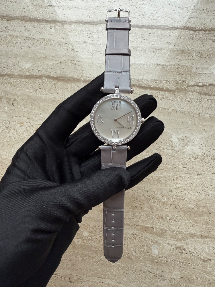 Часы Van Cleef & Arpels ALHAMBRA HH32877