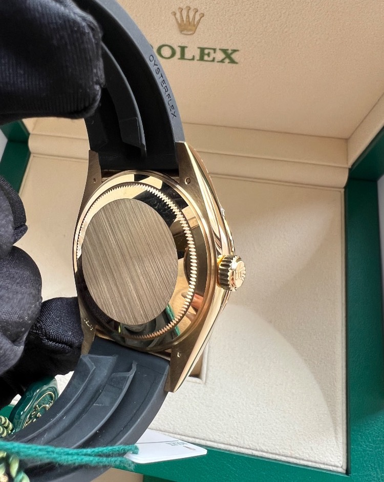 Часы Rolex SKY-DWELLER 42MM YELLOW GOLD 326238-0006