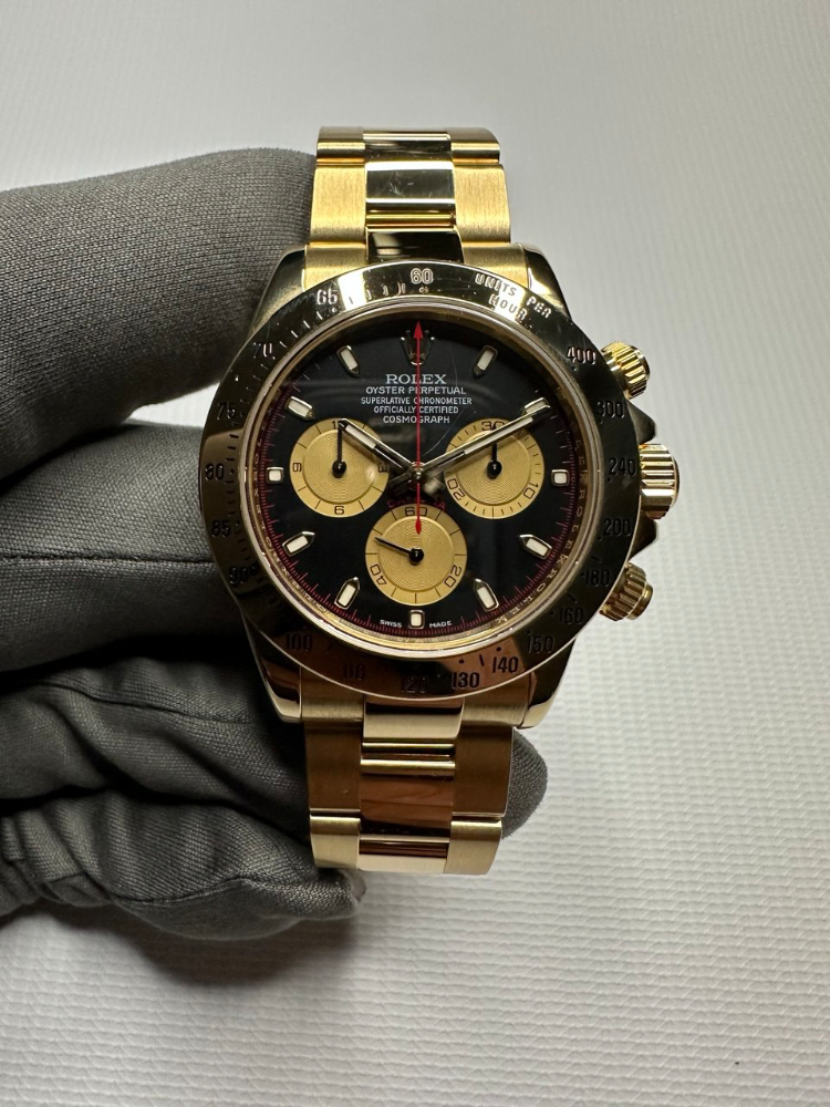Часы Rolex Cosmograph Daytona 40mm Yellow Gold 116528