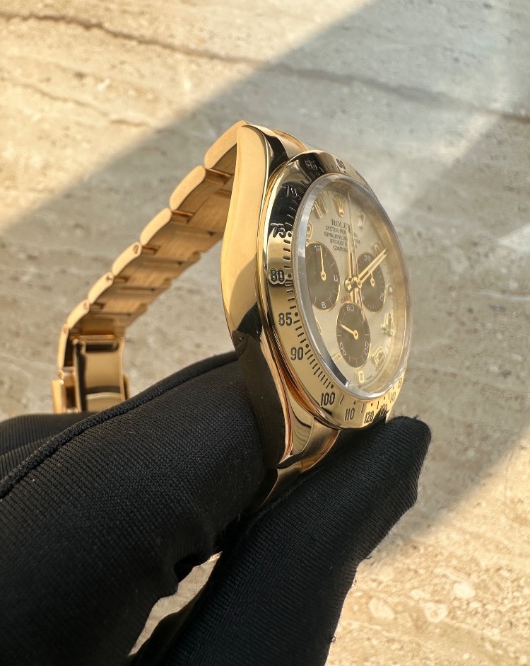 Часы Rolex DAYTONA COSMOGRAPH 40MM YELLOW GOLD 116528