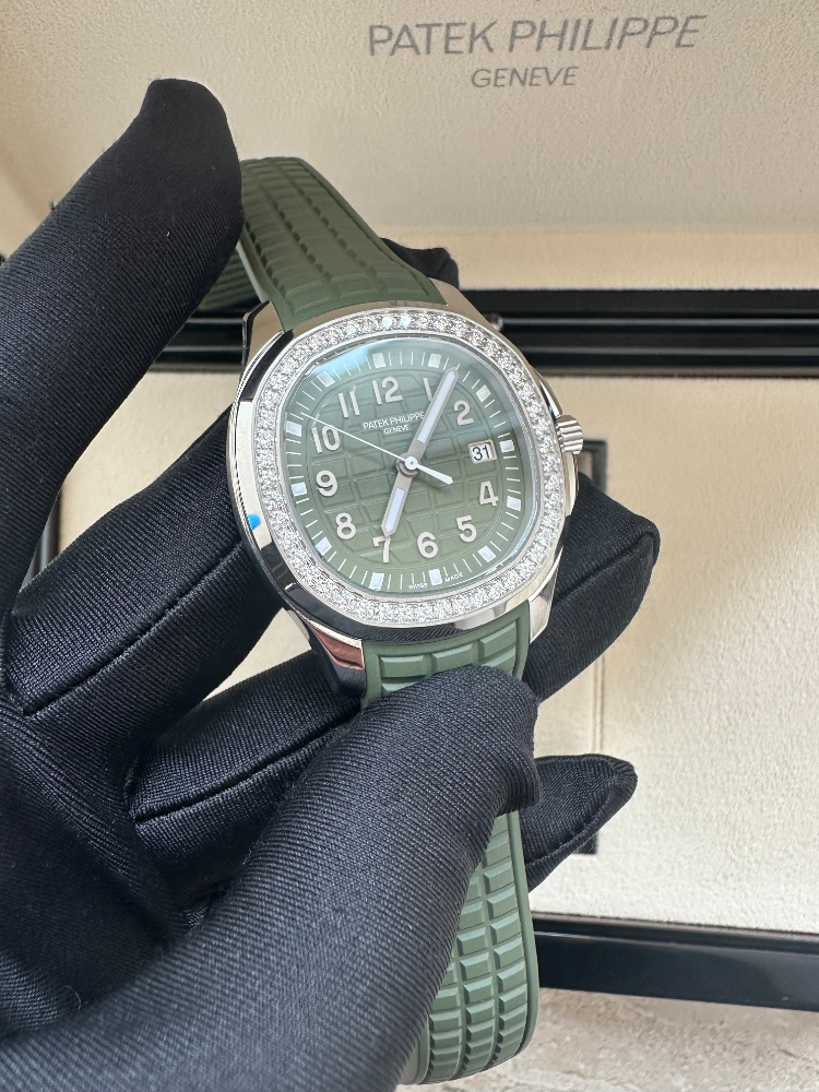 Часы Patek Philippe Aquanaut Luce 5267/200A-011