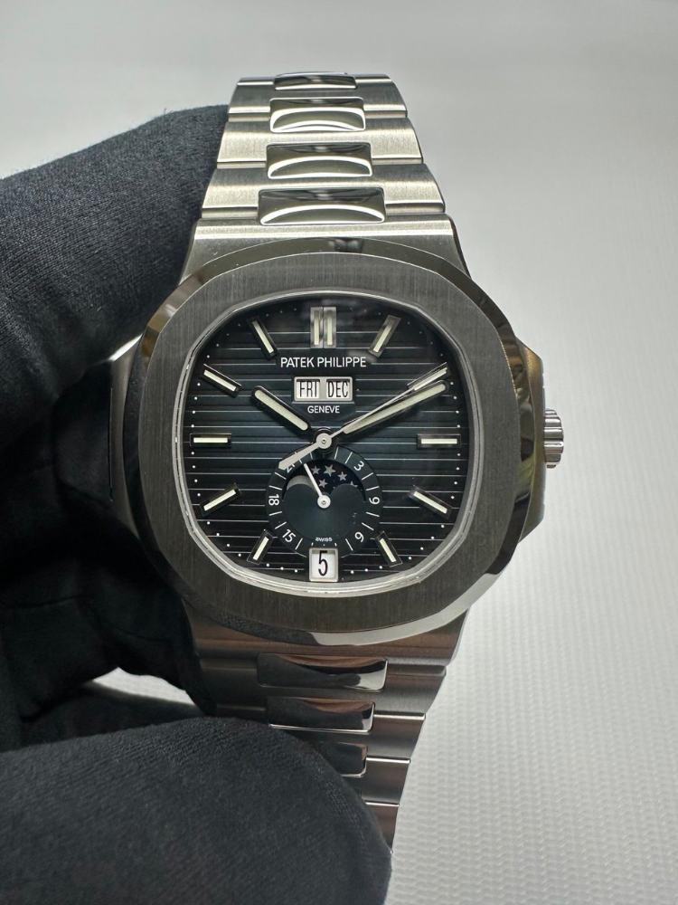 Часы Patek Philippe NAUTILUS 5726/1A-014