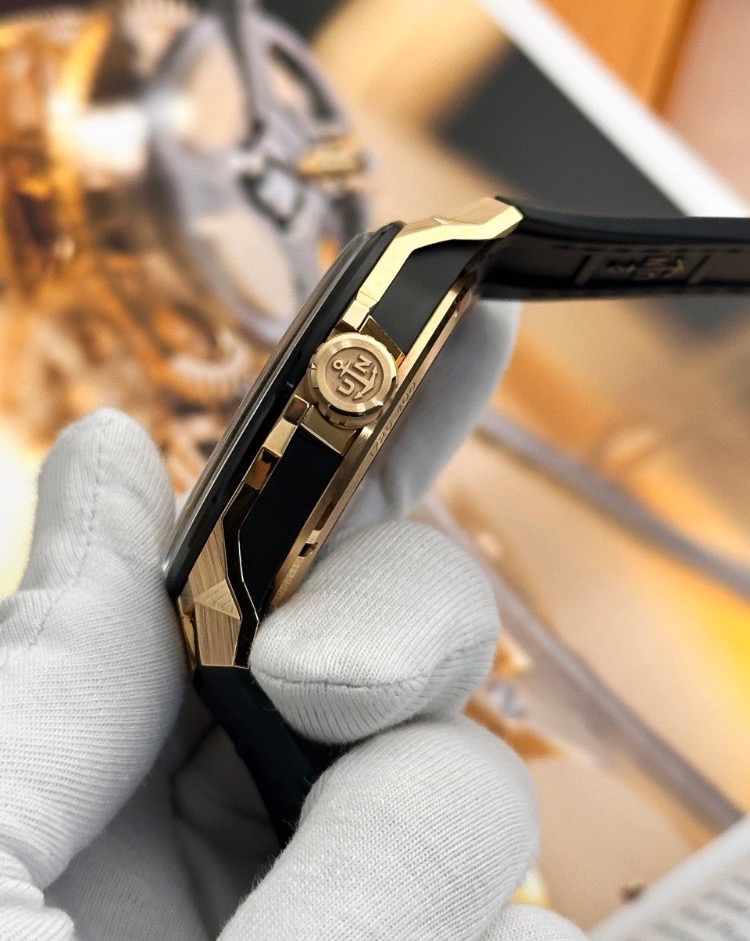 Часы Ulysse Nardin BLAST TOURBILLON DRAGON 1725-400-2A/1A