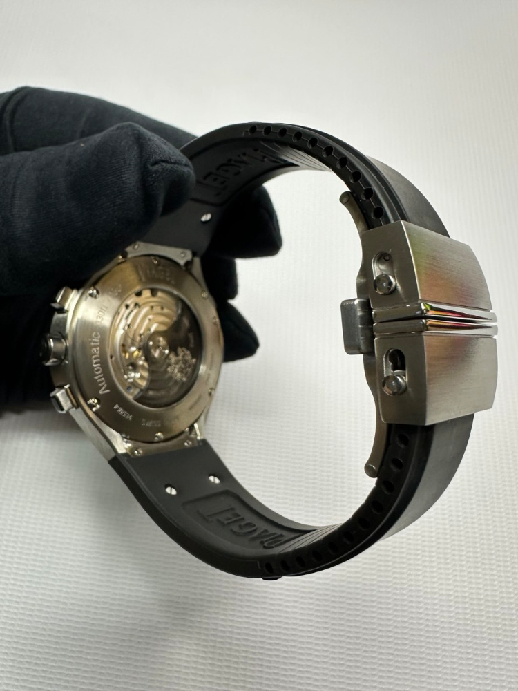 Часы Piaget Polo FortyFive Chronograph