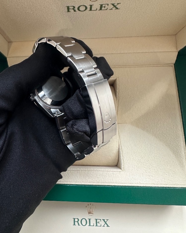Часы Rolex ￼Oyster Perpetual 31mm 277200-0006