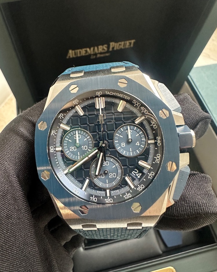 Часы AUDEMARS PIGUET ROYAL OAK OFFSHORE ХРОНОГРАФ АВТОМАТИЧЕСКИЕ 26420SO.OO.A029VE.01