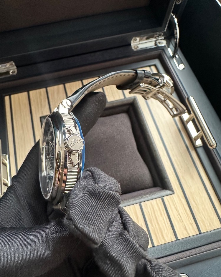 Часы Breguet Marine 5517BB/Y2/9ZU