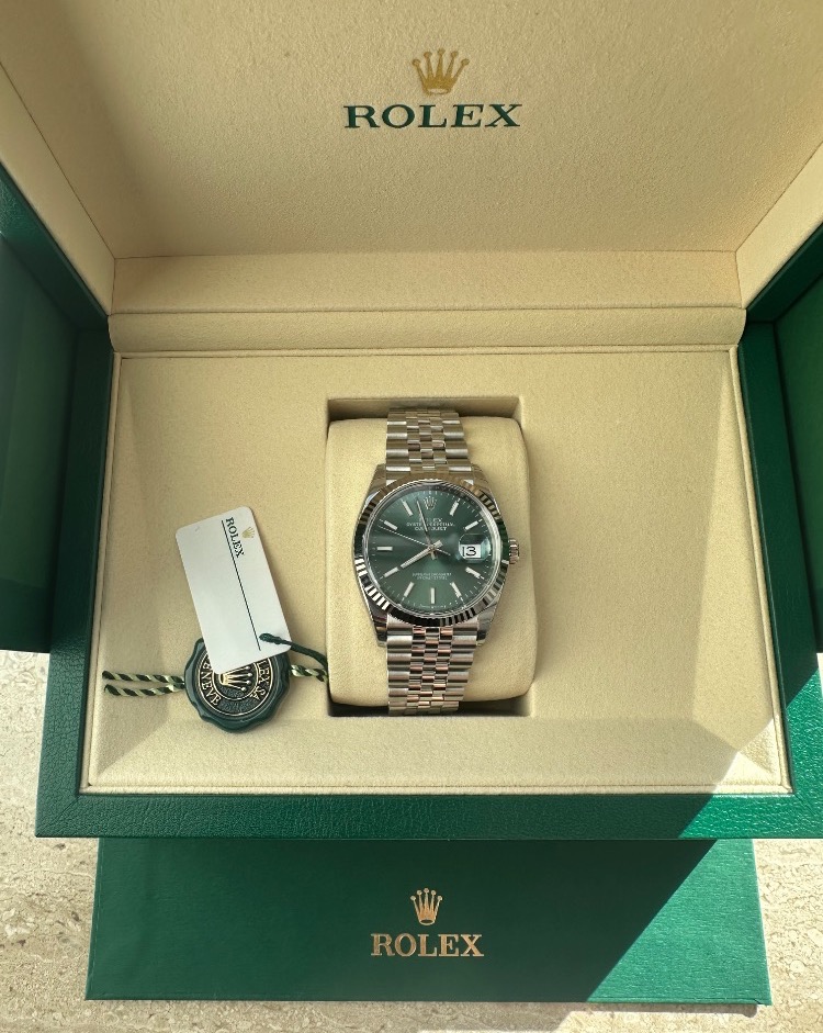 Часы Rolex Datejust 36mm Steel and White Gold 126234-0051