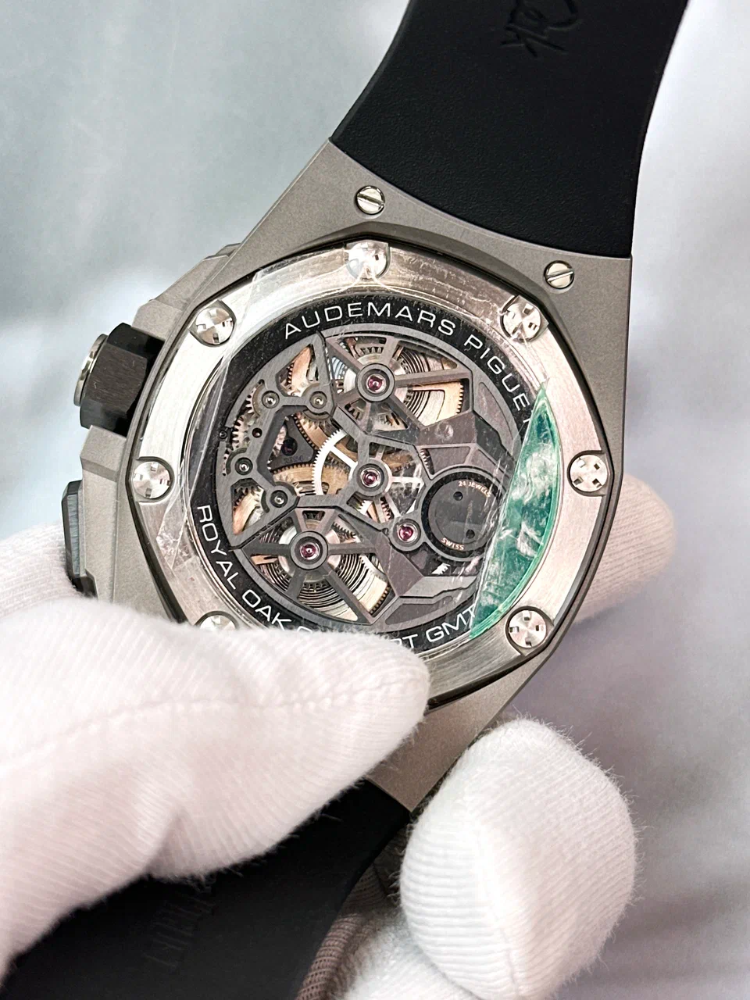 Часы AUDEMARS PIGUET ROYAL OAK CONCEPT FLYING TOURBILLON GMT 44 MM 26589IO.OO.D002CA.01