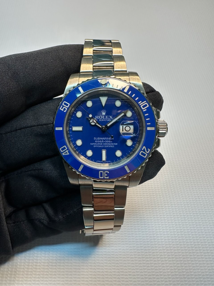 Часы Rolex Submariner White gold 116619LB.