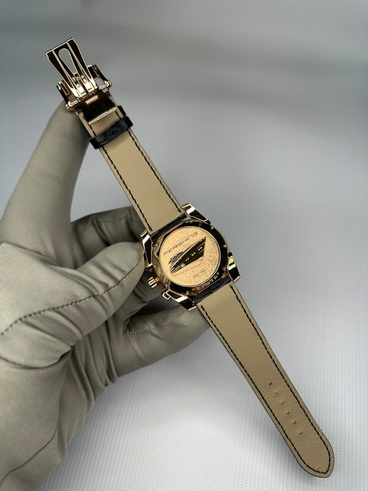 Часы Parmigiani Fleurier Pershing PFC528-1010300-HA1442