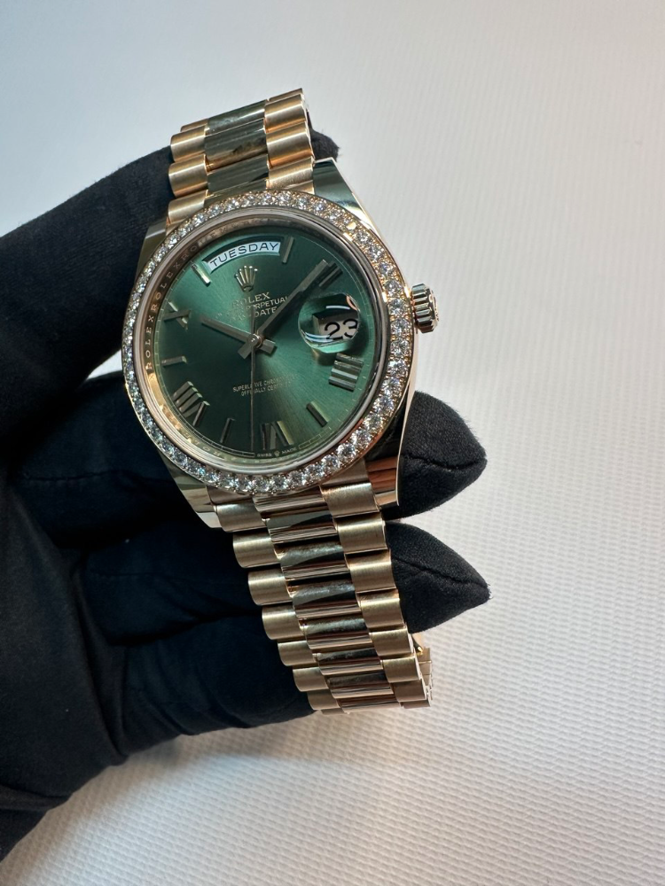 Часы Rolex Day-Date 40mm 228345RBR