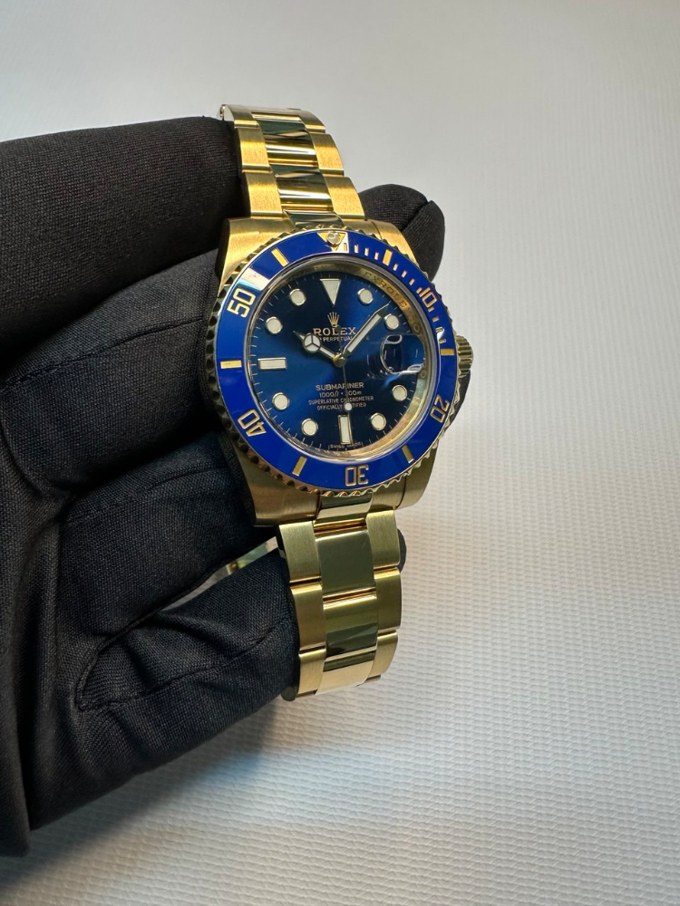 Часы Rolex Submariner Date 40mm Yellow Gold Ceramic 116618LB
