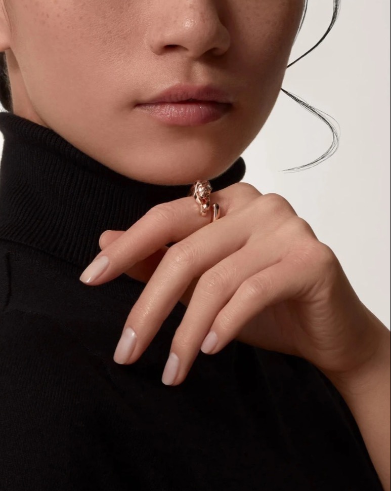 Кольцо Cartier PANTHÈRE DE RING B4221753