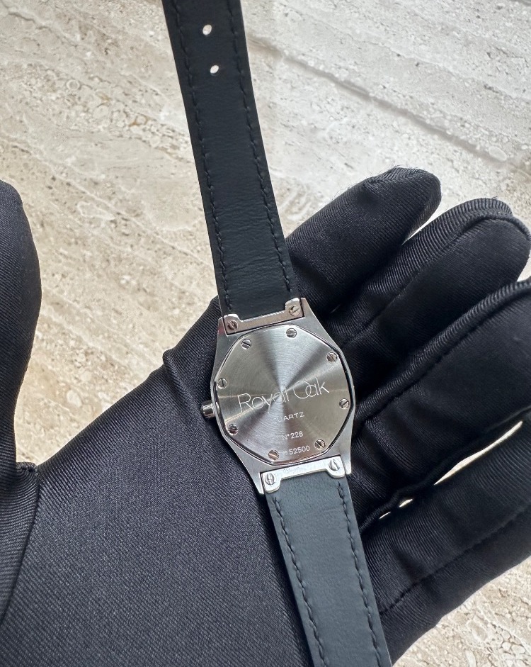 Часы AUDEMARS PIGUET Royal Oak Quartz mix
