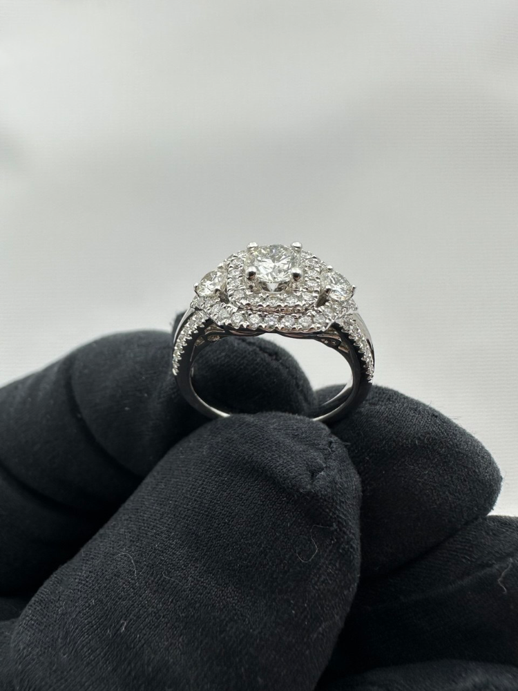 Кольцо RALFDIAMONDS с бриллиантами 1 26 карат.
