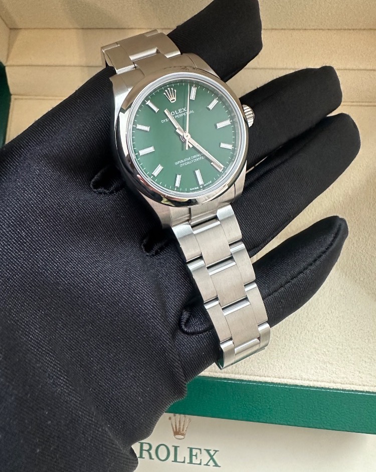 Часы Rolex ￼Oyster Perpetual 31mm 277200-0006