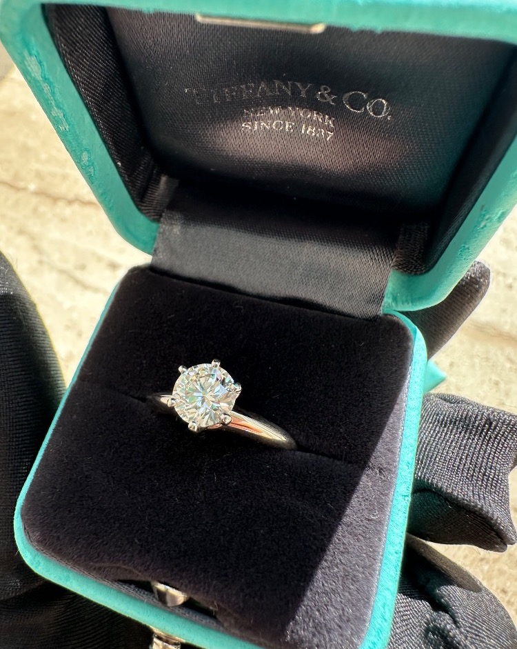 Кольцо Tiffany&Co. Engagement Ring with a Tiffany True Diamond 1 01ct I/VS1