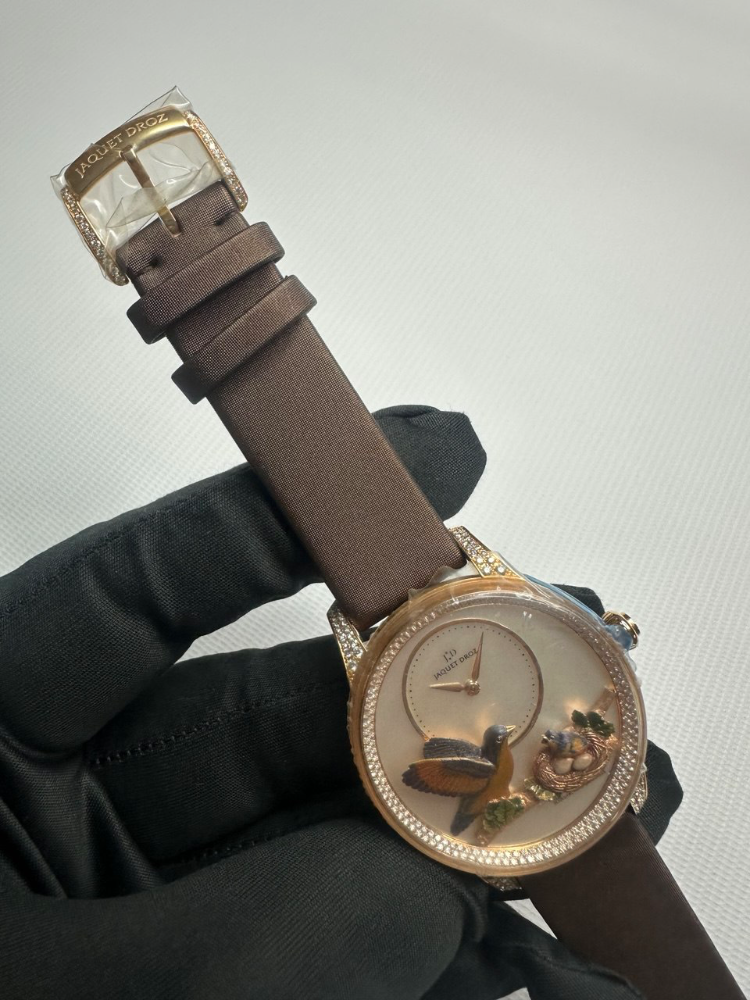 Часы Jaquet Droz Les Ateliers d Art Sculpted and Engraved Ornamentation Limited Edition