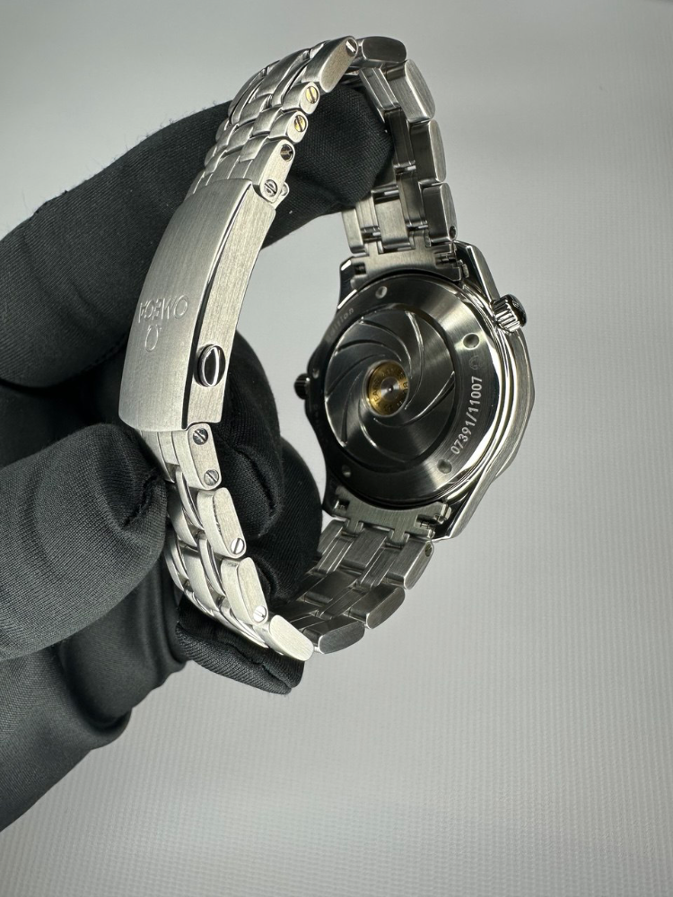 Часы Omega Seamaster 300 M Diver Co-Axial 41 mm James Bond 50th Anniversary 212.30.41.20.01.005