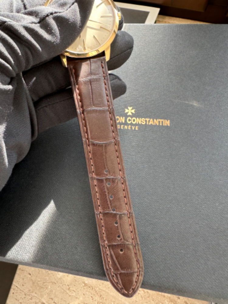 Часы Vacheron Constantin PATRIMONY CONTEMPORAINE MANUAL WINDING 81180/000J-9118