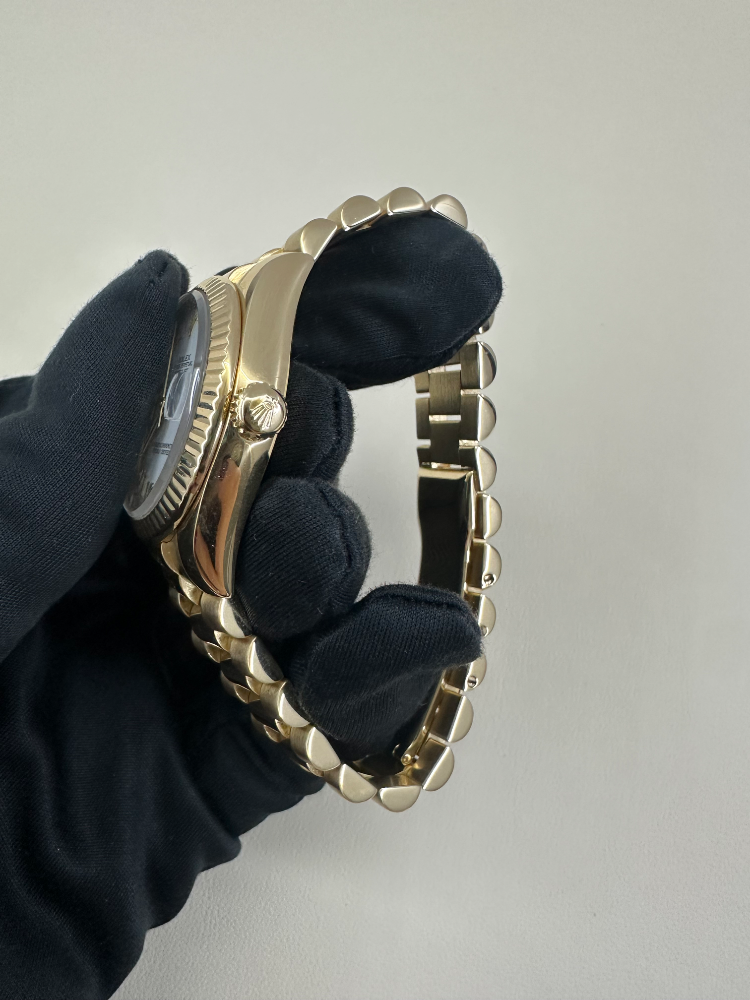 Часы Rolex Datejust 31 Oyster 31 мм желтое золото 278278