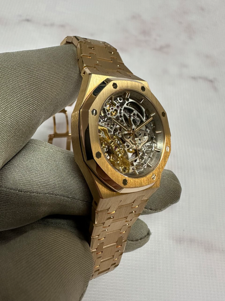 Часы AUDEMARS PIGUET ROYAL OAK С ДВОЙНЫМ БАЛАНСОМ СКЕЛЕТОН 15467OR.OO.1256OR.01