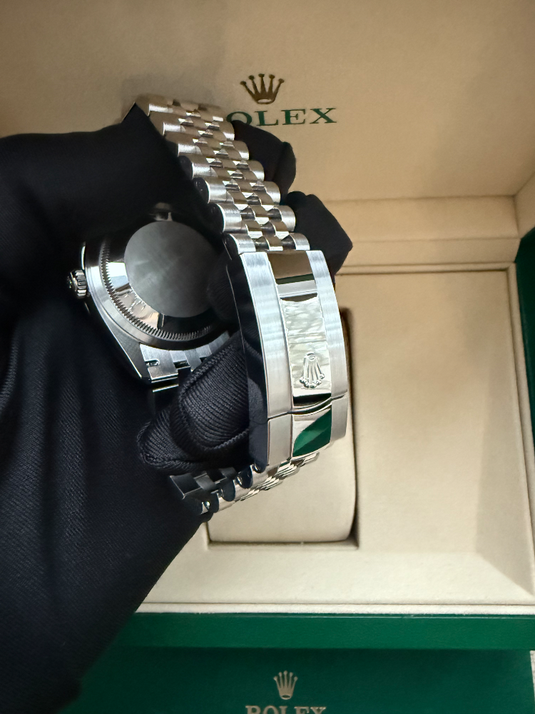 Часы Rolex Datejust 36mm Steel and White Gold 126234-0051