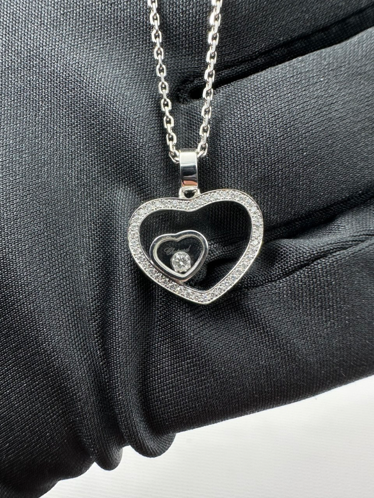 Подвеска Chopard Happy Hearts Diamond Pendant 797482-1002