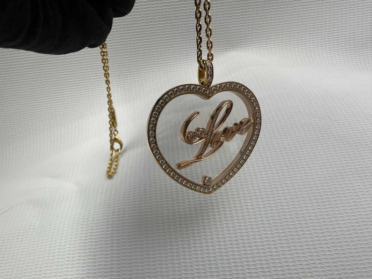 Подвеска Chopard HAPPY DIAMONDS LOVE 797595-5001