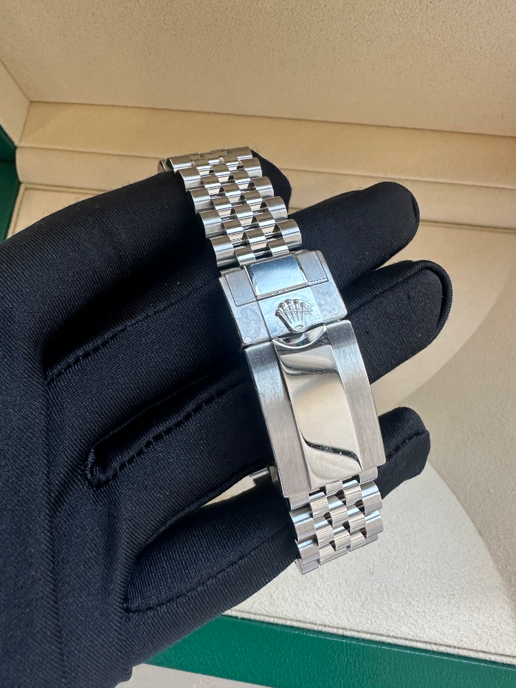 Часы Rolex GMT-Master II 126710GRNR