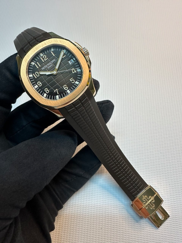 Часы Patek Philippe Aquanaut 5167R-001