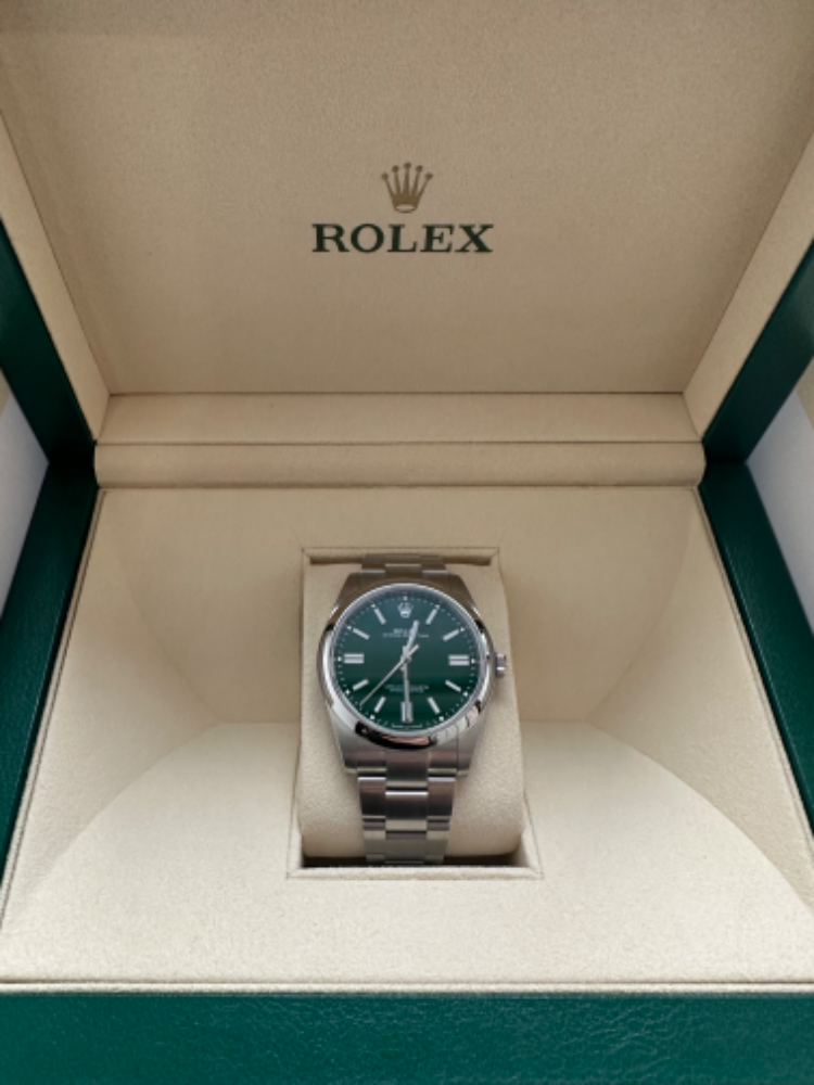 Часы Rolex Oyster Perpetual 41 mm Steel 124300-0005