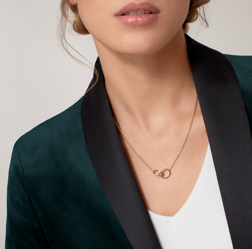 Колье Cartier LOVE PENDANT B7212400
