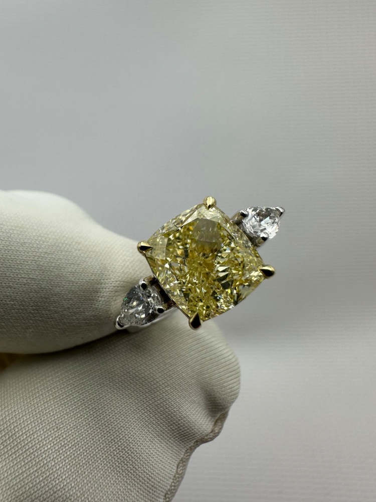 Кольцо No name с бриллиантом 5.09ct FLY/VVS2 (GIA)
