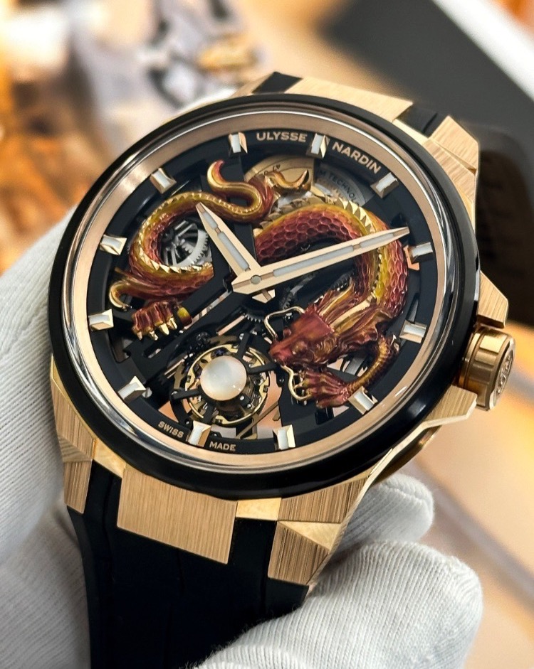 Часы Ulysse Nardin BLAST TOURBILLON DRAGON 1725-400-2A/1A